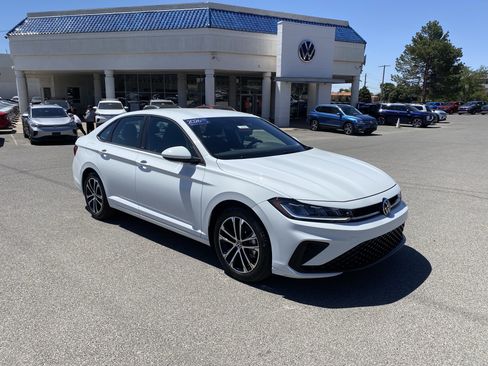 Certified 2026 Volkswagen Jetta Sport FWD image 2