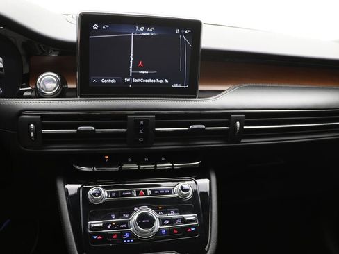 Used 2022 Lincoln Corsair Reserve w/ Sport Package image 28