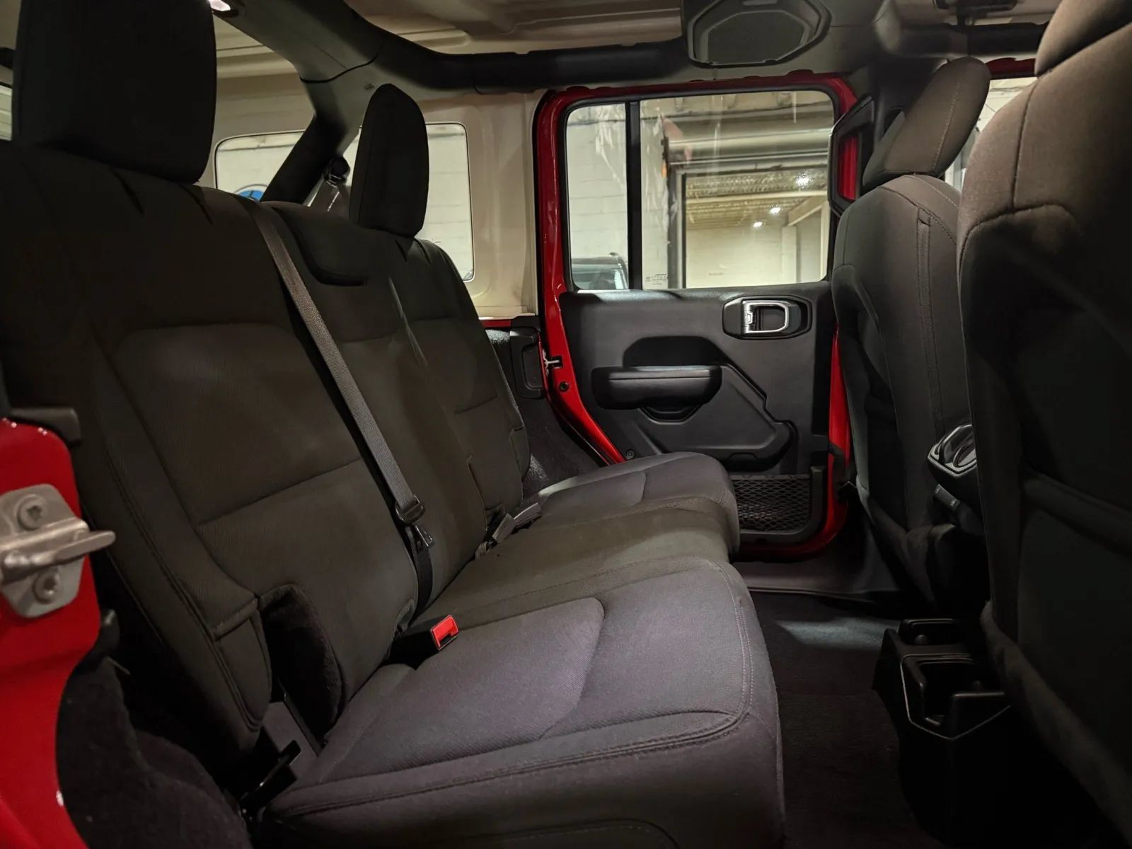 Used 2021 Jeep Wrangler Unlimited Sport AWD/4WD image 11