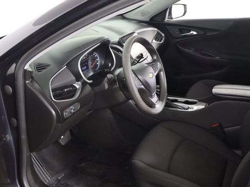Used 2023 Chevrolet Malibu LT FWD image 19