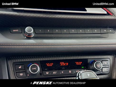 Used 2019 BMW i8 image 11