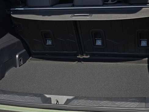New 2026 Subaru Crosstrek 2.0i Premium AWD/4WD image 9