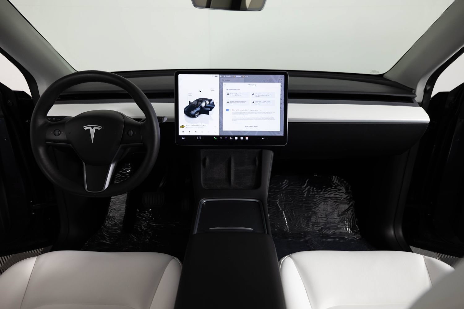 Used 2024 Tesla Model Y Long Range AWD/4WD image 36