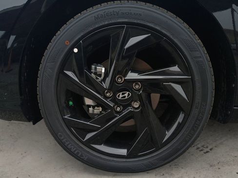 New 2026 Hyundai Elantra Sport FWD image 14