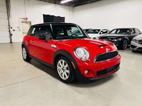 Used 2013 MINI Cooper S FWD image 4
