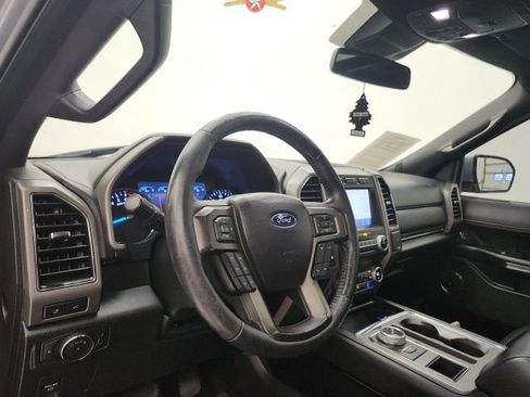 Used 2020 Ford Expedition XLT w/ Equipment Group 202A RWD image 15