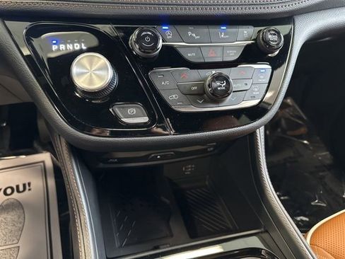 New 2026 Chrysler Pacifica Pinnacle image 55