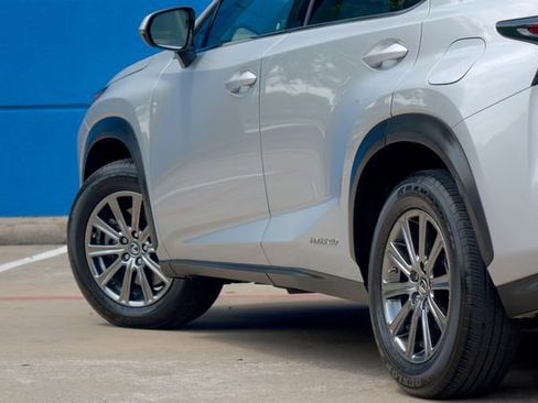 Used 2019 Lexus NX 300h AWD * Blind Spot * A/C SEATS * image 23