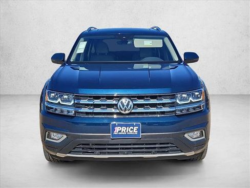 Used 2019 Volkswagen Atlas SEL Premium image 2