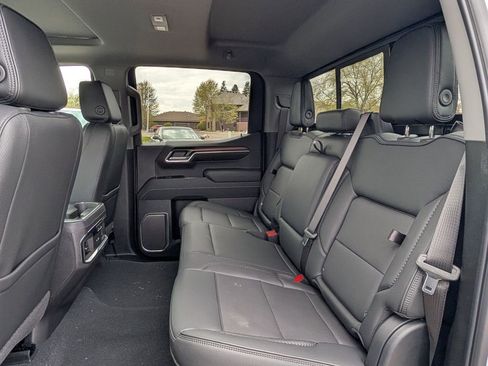 New 2026 GMC Sierra 1500 Denali w/ Denali Reserve Package AWD/4WD image 35