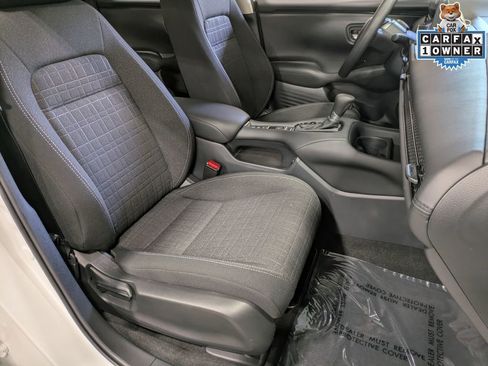Certified 2025 Honda HR-V LX image 28