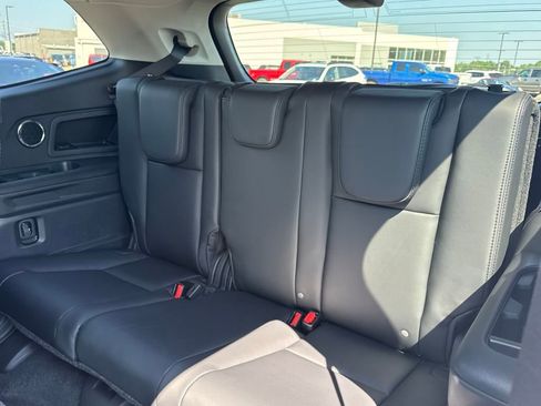 New 2025 Subaru Ascent Bronze Edition w/ Onyx Package image 14