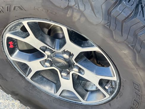 Used 2018 Jeep Wrangler Unlimited Rubicon image 10