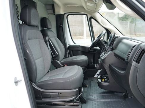 Used 2024 RAM ProMaster 2500 w/ Premium Convenience Group FWD image 49