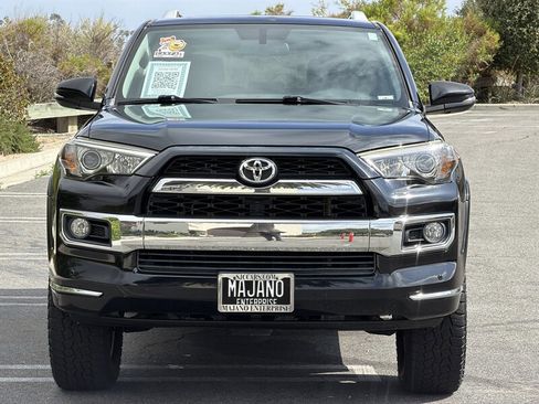 Used 2016 Toyota 4Runner Limited AWD/4WD image 9