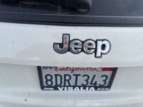 Used 2018 Jeep Compass Sport image 9