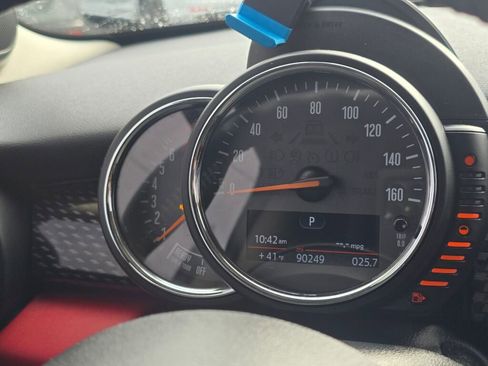 Used 2017 MINI Cooper S image 24