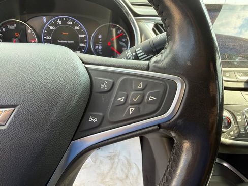 Used 2022 Chevrolet Malibu Premier FWD image 22