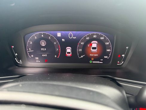 Used 2024 Honda Accord EX image 9