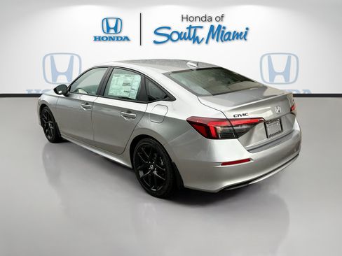 Certified 2026 Honda Civic Sport image 4