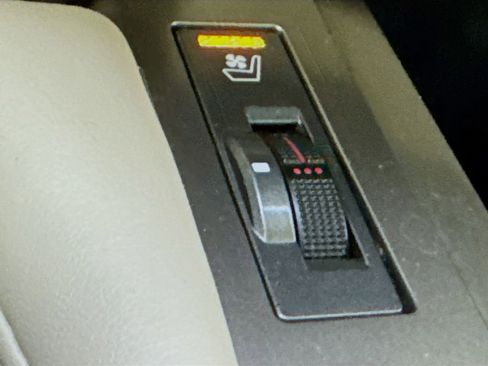 Used 2014 Lexus GX 460 Luxury image 24