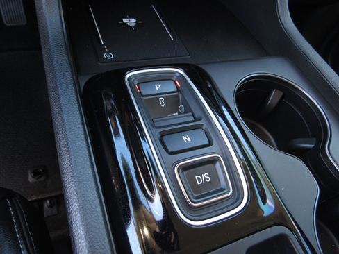 Certified 2025 Honda Pilot EX-L image 23