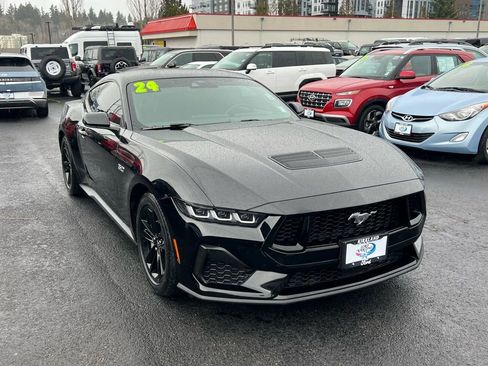 Certified 2024 Ford Mustang GT image 7