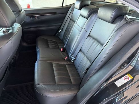 Used 2016 Lexus ES 350 FWD image 21