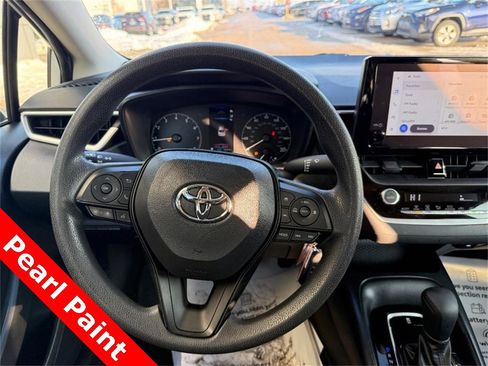 Used 2024 Toyota Corolla LE image 14