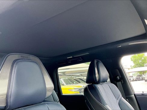 New 2026 INFINITI QX80 4WD image 29