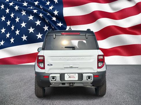 New 2026 Ford Bronco Sport Outer Banks w/ Sasquatch Outer Banks Package AWD/4WD image 9