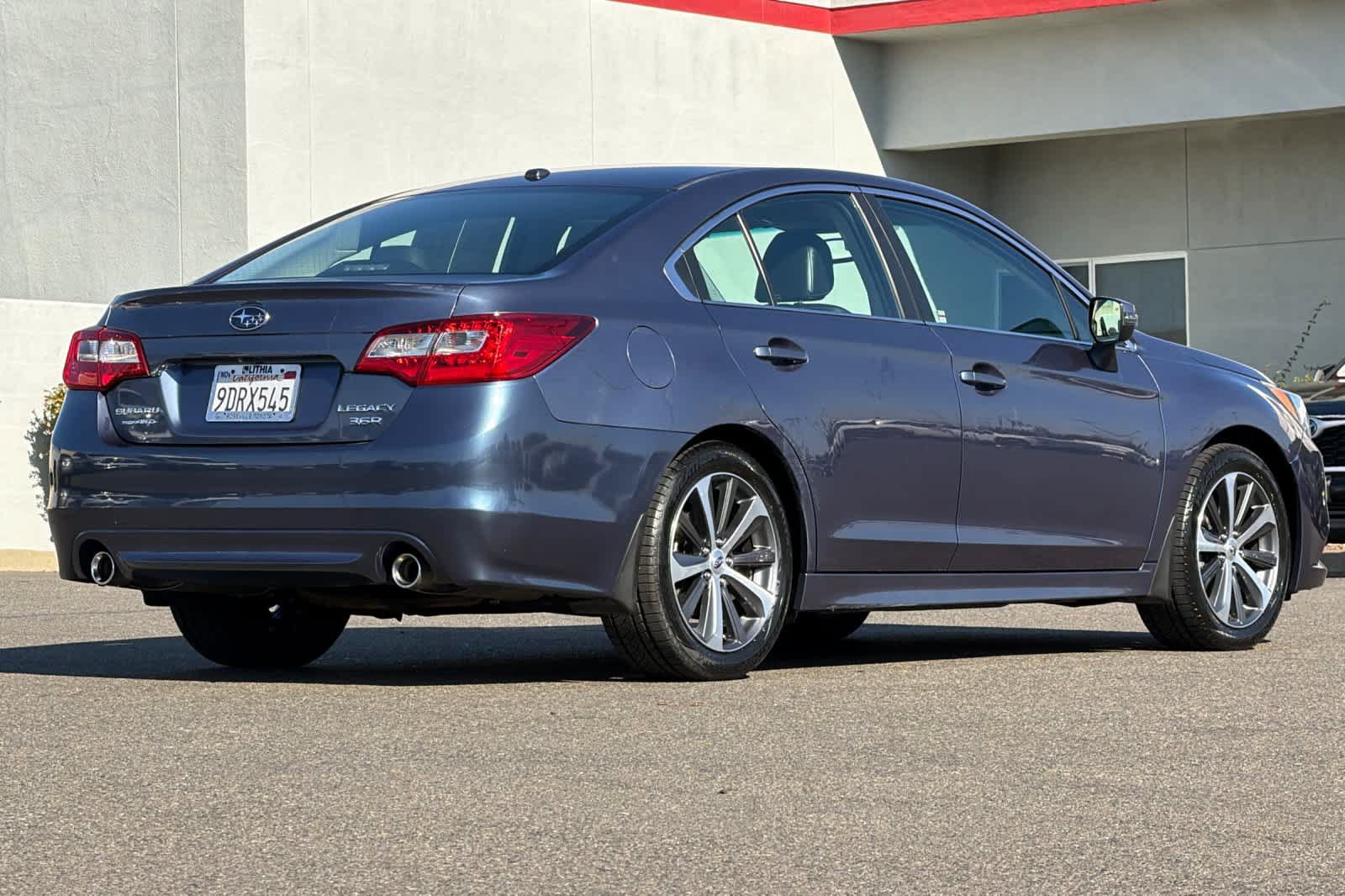 Used 2015 Subaru Legacy 3.6R Limited AWD/4WD image 2