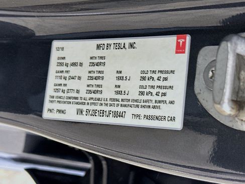 Used 2018 Tesla Model 3 Long Range AWD/4WD image 12