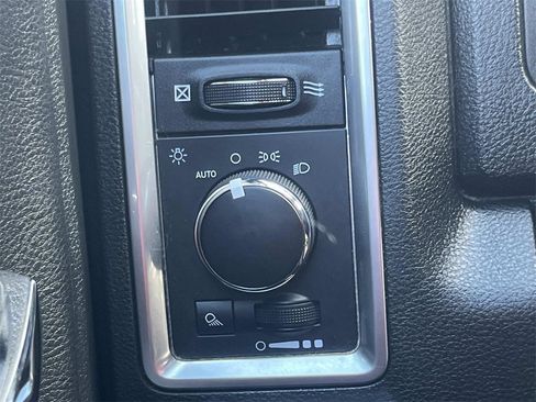 Used 2024 RAM 1500 Classic Warlock image 29