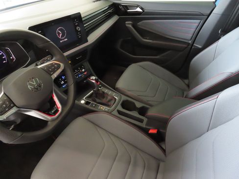 New 2026 Volkswagen Jetta GLI Autobahn FWD image 20