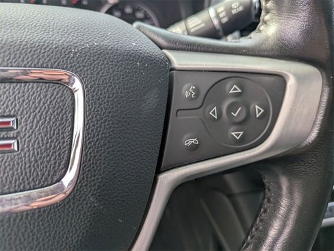 Used 2020 GMC Acadia SLE w/ Driver Convenience Package image 20