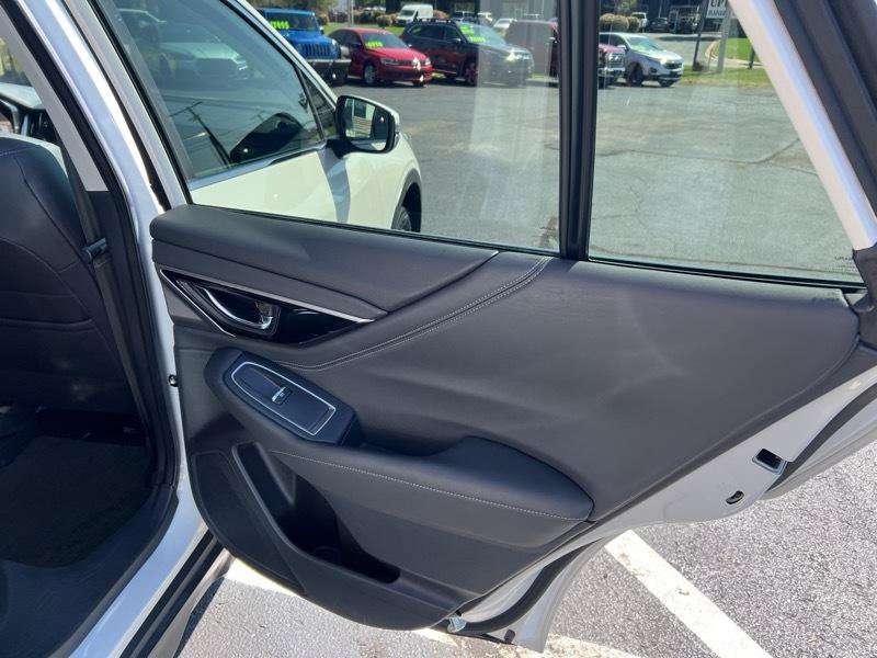 Used 2020 Subaru Outback Limited AWD/4WD image 10