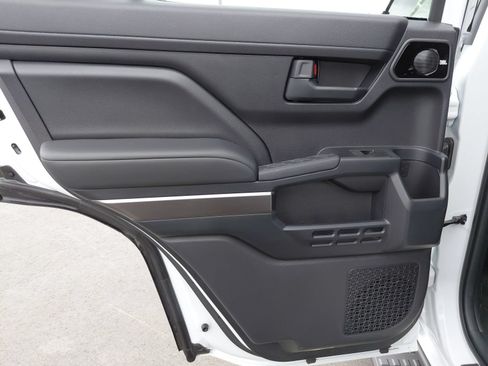 New 2025 Toyota 4Runner TRD Off-Road Premium AWD/4WD image 20