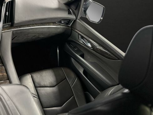 Used 2015 Cadillac Escalade ESV Platinum AWD/4WD image 17