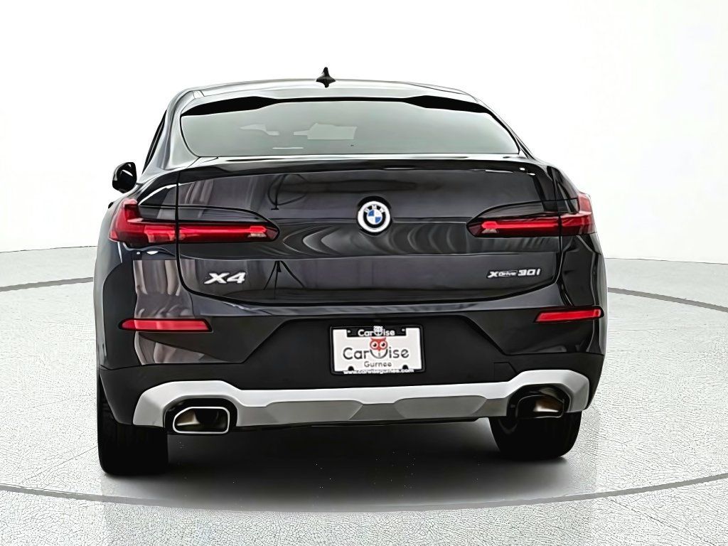 Used 2022 BMW X4 xDrive30i AWD/4WD image 5