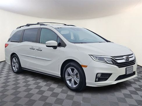 Certified 2018 Honda Odyssey EX-L image 3