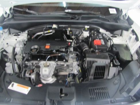 Certified 2025 Honda HR-V LX image 20