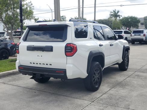 Certified 2025 Toyota 4Runner SR5 image 3