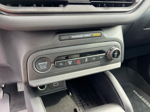 Used 2025 Ford Bronco Sport Big Bend w/ Convenience Package AWD/4WD image 20