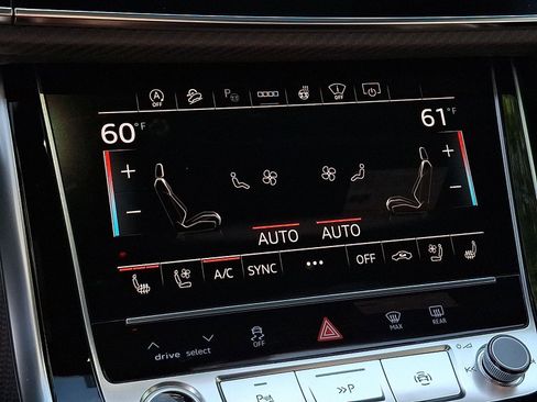 Used 2026 Audi Q7 3.0T Prestige w/ Prestige Package image 16