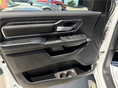 Used 2019 RAM 1500 Big Horn AWD/4WD image 15