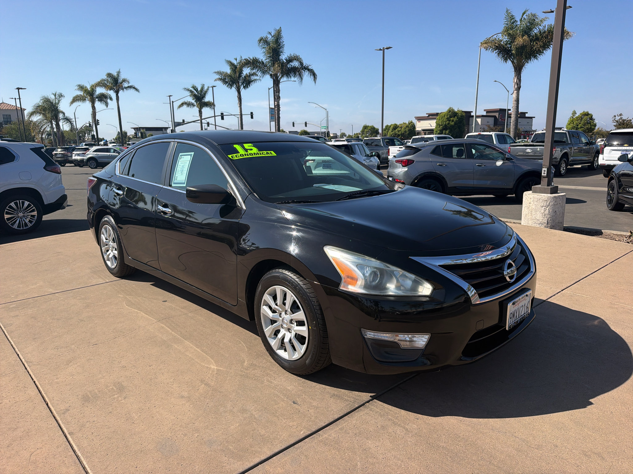 Used 2015 Nissan Altima 2.5 S w/ Power Driver Seat Package FWD image 3
