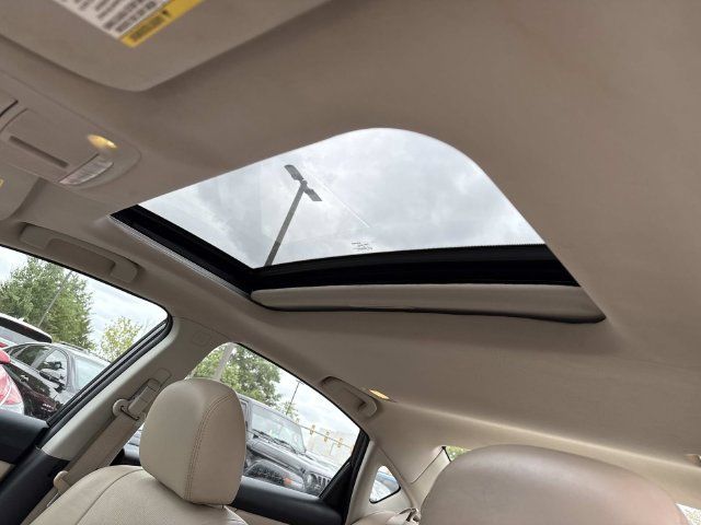 Used 2015 Nissan Altima 3.5 SL FWD image 14
