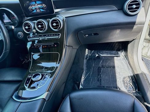 Used 2017 Mercedes-Benz GLC 300 image 16