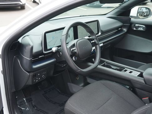 Certified 2024 Hyundai Ioniq 6 SE RWD image 16